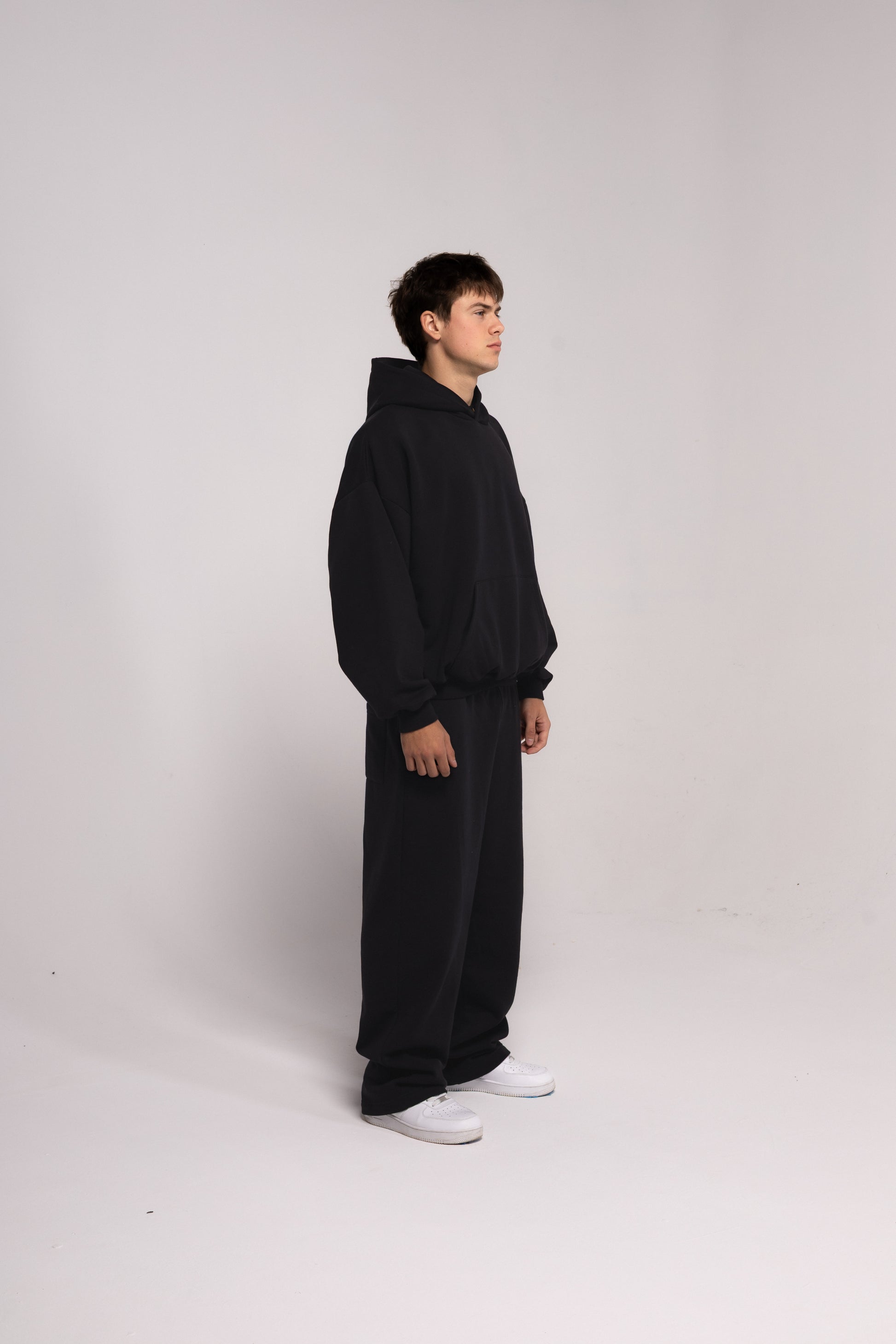 Noir Basic Baggy Sweatpants